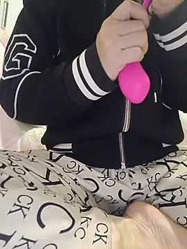 Cherry-squirtt webcam