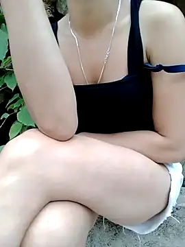 Zara-Lina webcam