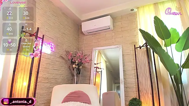 Bella_Posh webcam