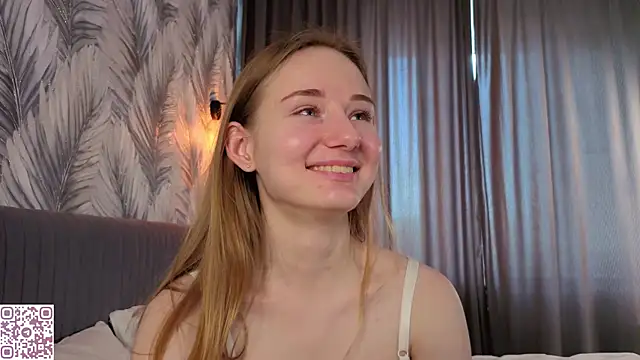 ElvinaRose webcam
