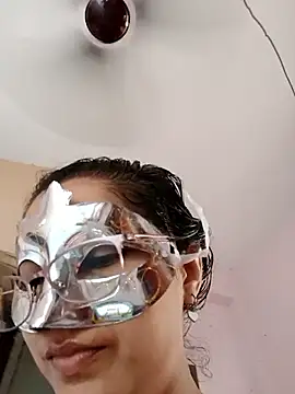 thanusi_2 webcam