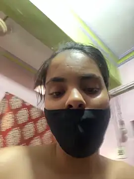 Sandhya_77 webcam