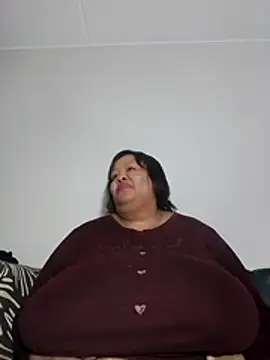 nancy111 webcam