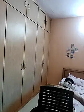 sashh webcam