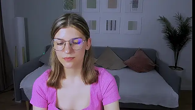 AnnaThorne webcam