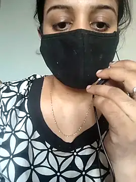 Tamil_shalini