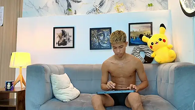 GOLD_BOYS webcam
