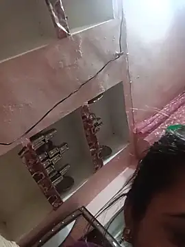 Deepjakolirr webcam