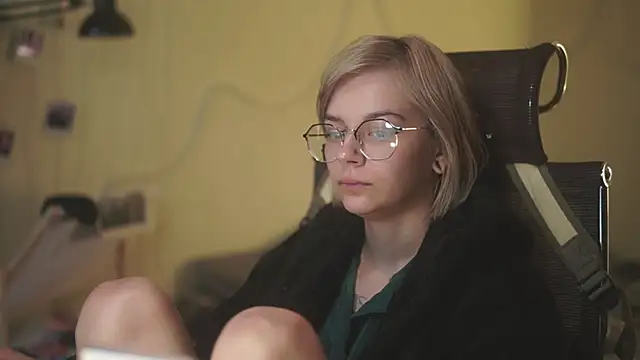 alyssa_sweet webcam