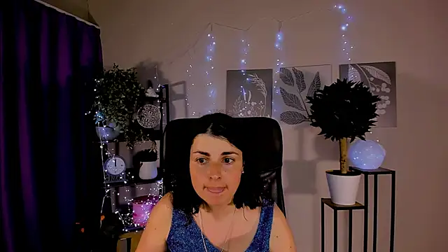 MartaEdams webcam