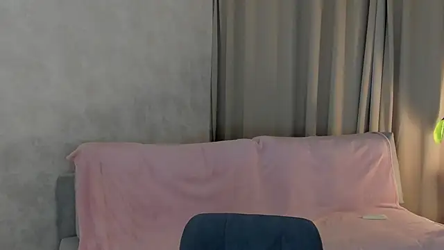 LeticiaRomano webcam