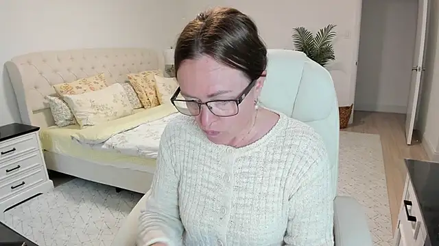 Vika73 webcam