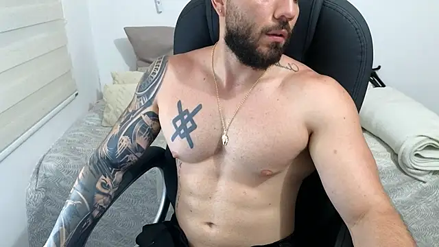 Isaac_Carter webcam