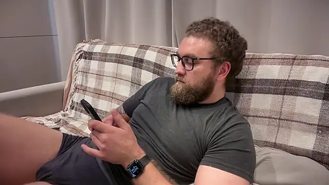 Bear_bear_ webcam