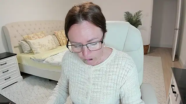 Vika73 webcam