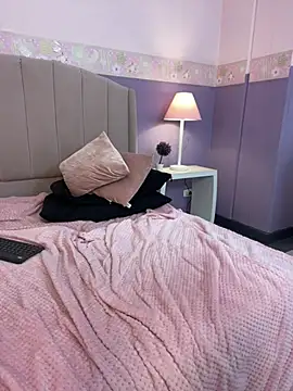 Lolagolden1 webcam