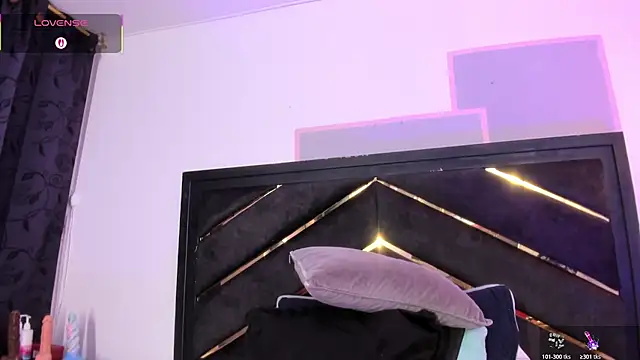 april_jones05 webcam