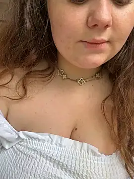 SummerHoney webcam