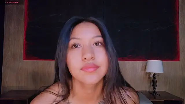 sharlottjoness - Sharlottjoness's free webcam