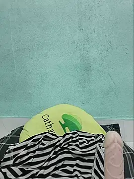 Shine_Mai webcam