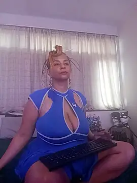 LaReineCleo webcam