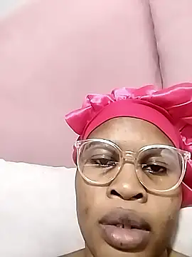 Cherrydollx webcam