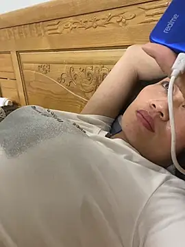 Linda-babyy webcam