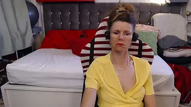 kellyterapy webcam