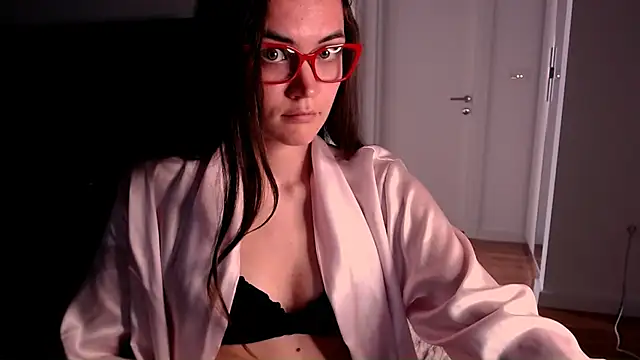 evelyngg - EvelynGG's free webcam - UK Sex Cams