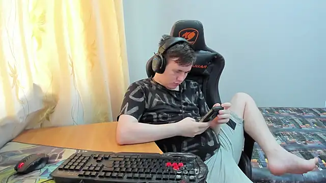iliaskrislove webcam