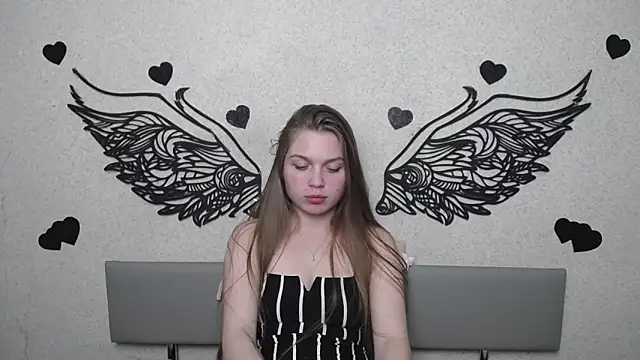 LaraPika webcam