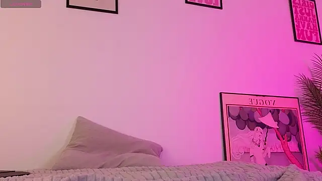 casey_robbinss webcam