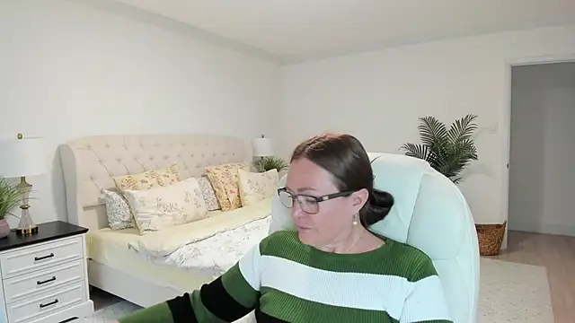 Vika73 webcam