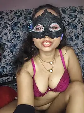 _DesigirlRoshni webcam