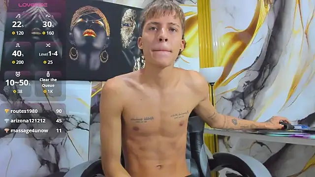 mono_blonde webcam