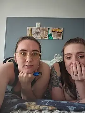 AndHerXO webcam
