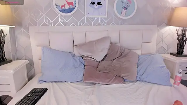 kitty_iris_ webcam