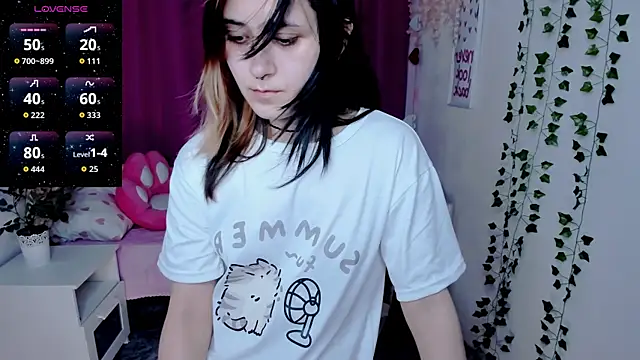 Alexa_Lexi_ webcam