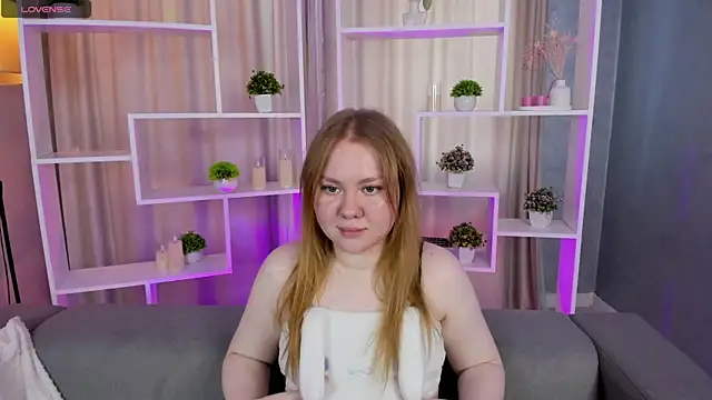 AlexaaBee webcam