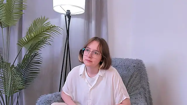 jaclynboluda - JaclynBoluda's free webcam - UK Sex Cams