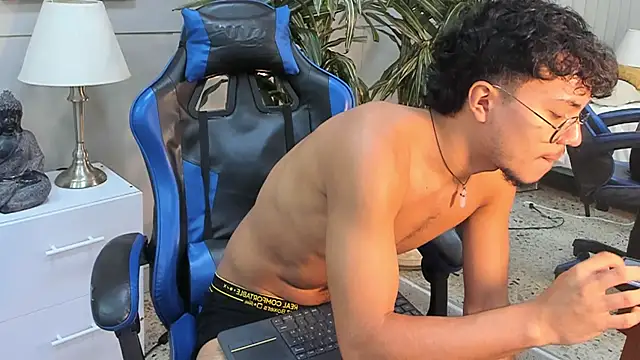 kai_storn webcam
