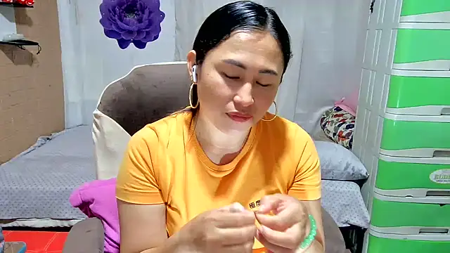 Filipina_Desire webcam