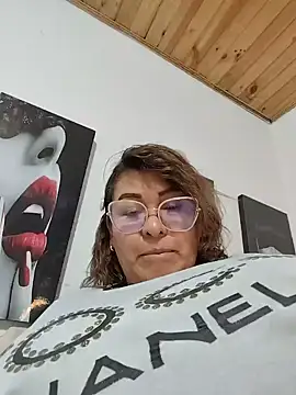 AlexxiaaMat webcam