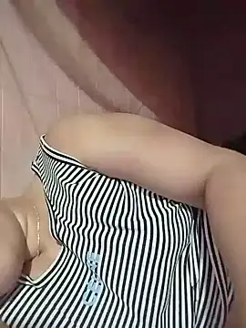 tttamaic webcam