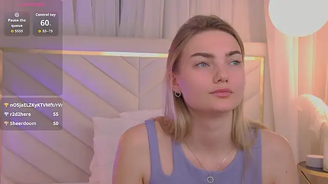Sona_Lavberi webcam