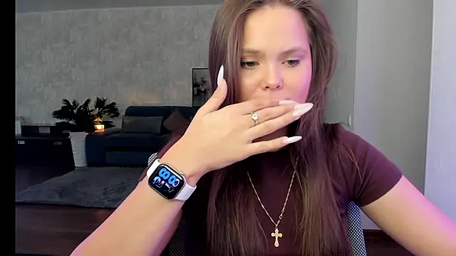 Kira_love_81 webcam