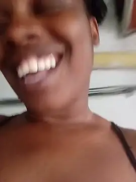 momspretty webcam