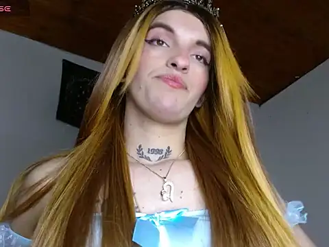 Scarlett_crastrawberry webcam
