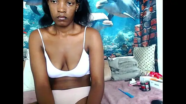 AfricanBarbiee69 webcam