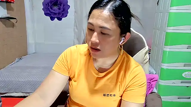 Filipina_Desire webcam